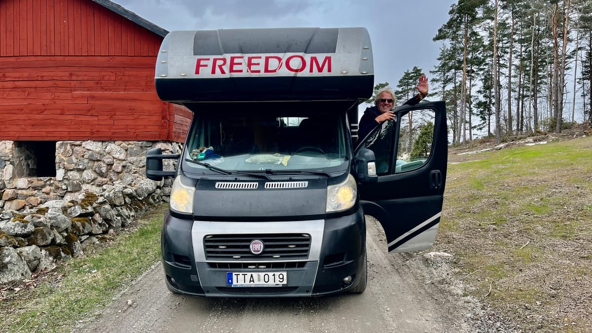 Premium Motorhome Package – Tapas & Bubbly — Packages