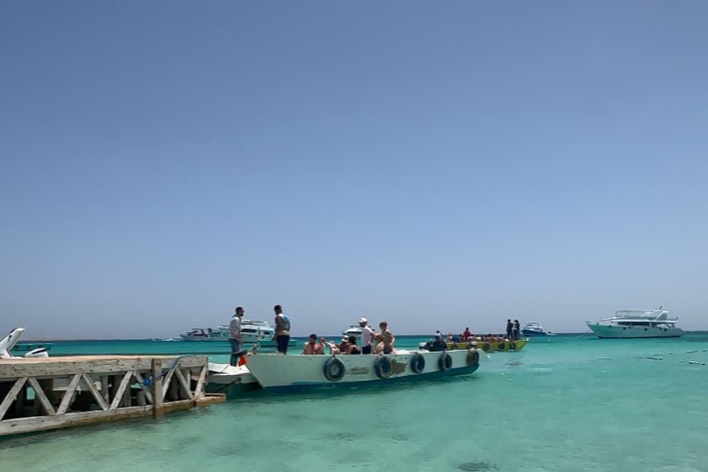Orange Bay Island Snorkeling Trip from Hurghada — Experiences
