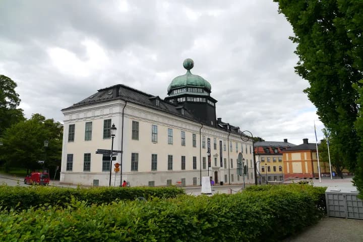 Private 7h Day Tour to Uppsala from Stockholm — Autobusová prohlídka