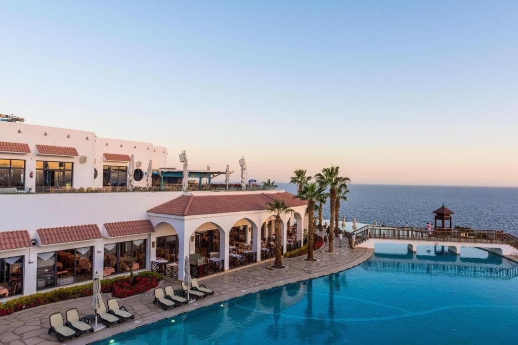 Reef Oasis Blue Bay 5* - Red Sea Luxury — Resorts