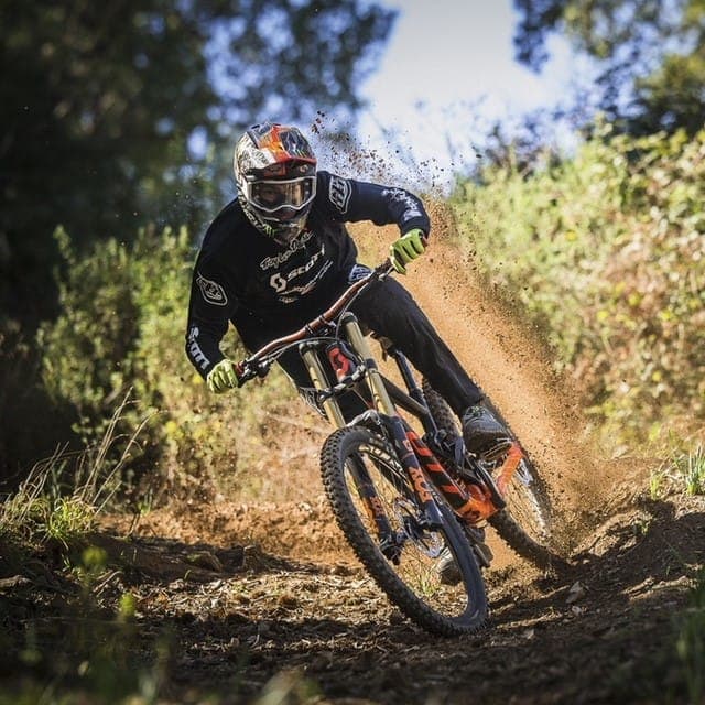 Rent DH & Park Bikes — Experiences