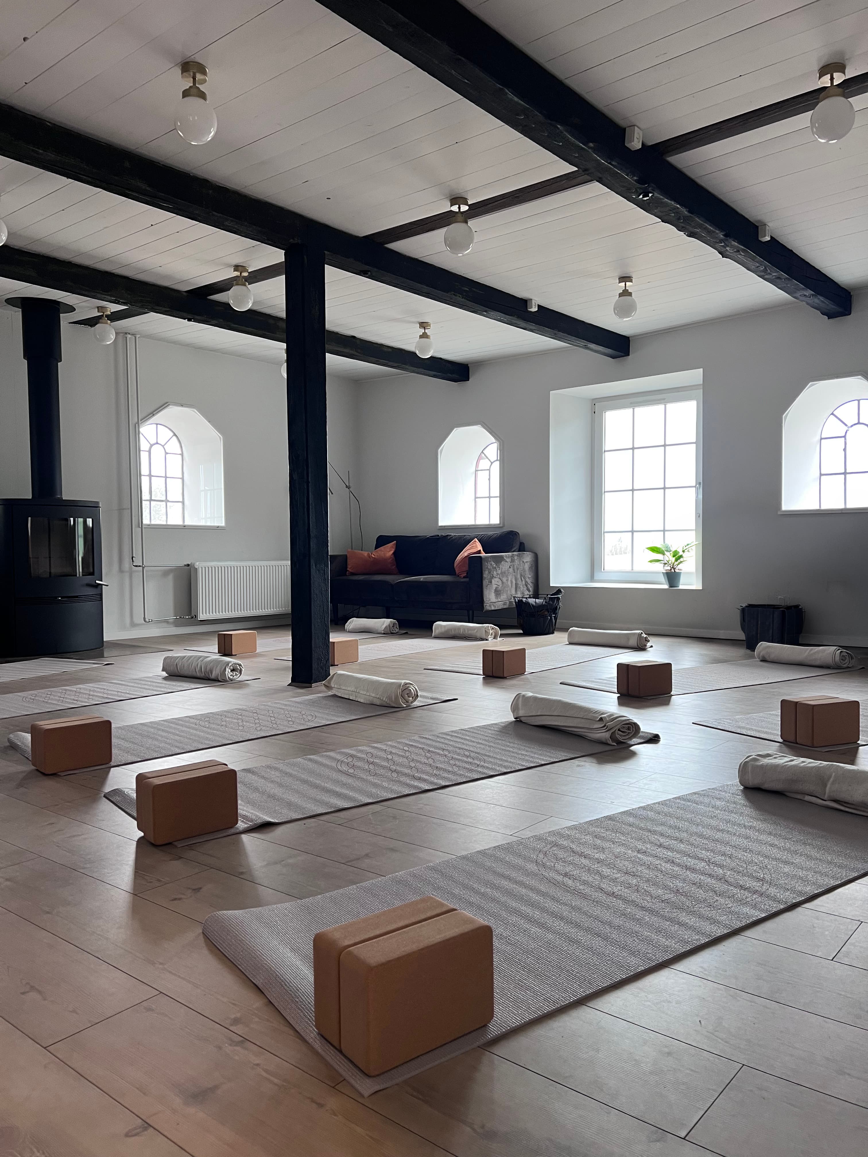 Yoga at Ellevilde